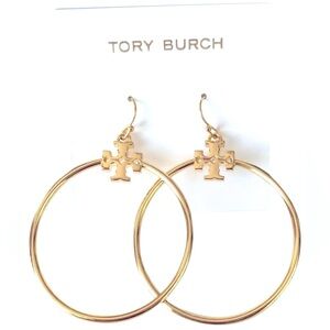 💯💯💯Brand New Tory Stacked T Golden hoop earrings.